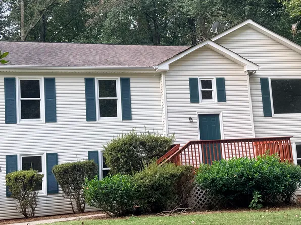 846 Georgetown Dr, Winder, GA 30680