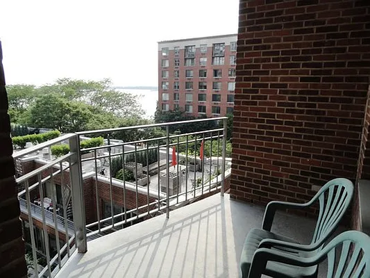 Rented by Battery Park Realty | media 4