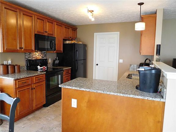 2nd image of 5127 Autumnwood Ln