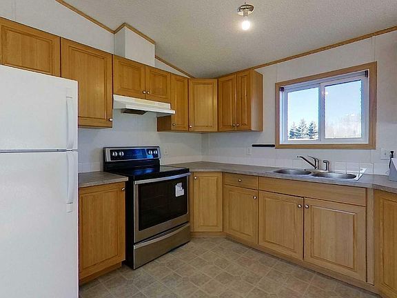 4th image of 590071 Range Road 122 #42