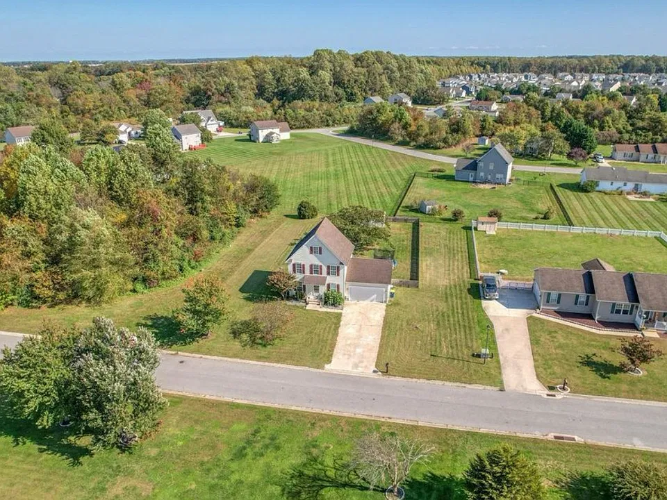 317 W Chestnut Ridge Dr