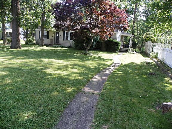 705 is on the left and 703 is on the right