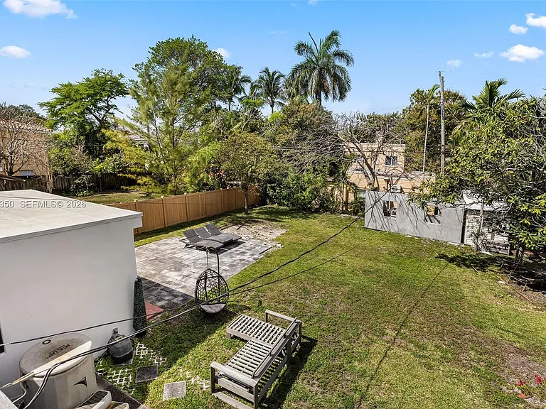 3420 Sheridan Ave — Photo 25