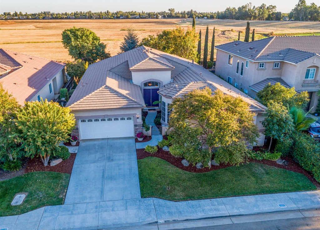 2422 Trenton Ave, Clovis, CA 93619 Zillow