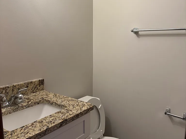 2343 Edge Ct — Photo 17