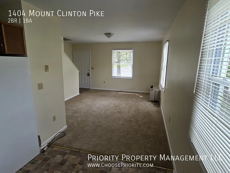 1404 Mount Clinton Pike — Photo 6