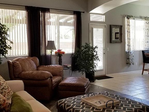 3rd image of 45040 Debbie Dr