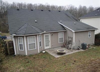 2nd image of 828 Dover Glen Dr