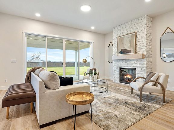 4th image of 12826 Blackfoot Dr