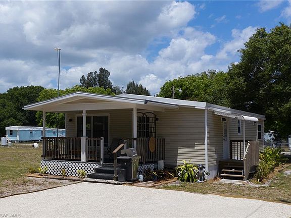 2nd image of 7858 Suncoast Dr