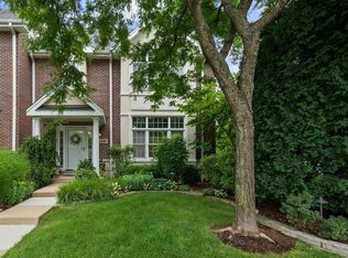 436 Park Ave, Clarendon Hills, IL 60514