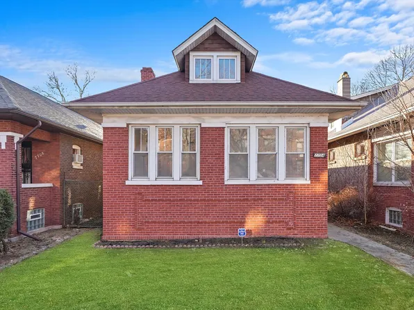 7704 S Yates Blvd, Chicago, IL 60649