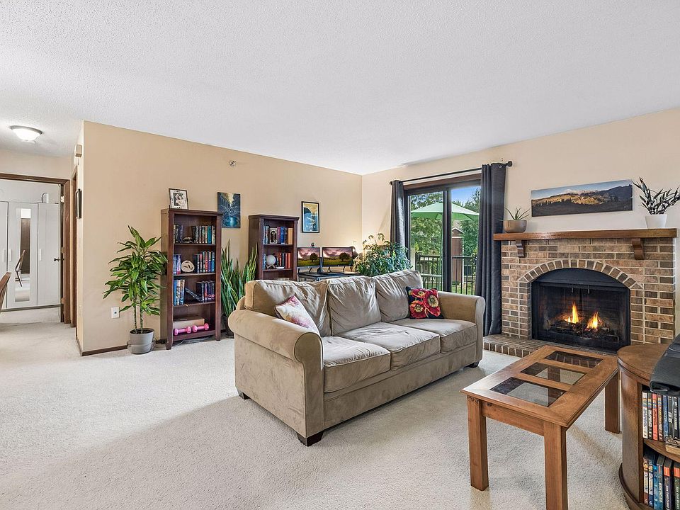1st image of 1015 Rae Dr APT 8