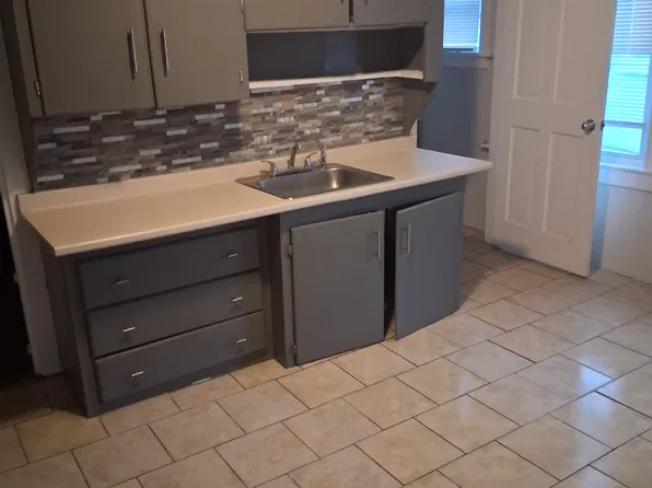 394 Metacom Ave, Warren, RI