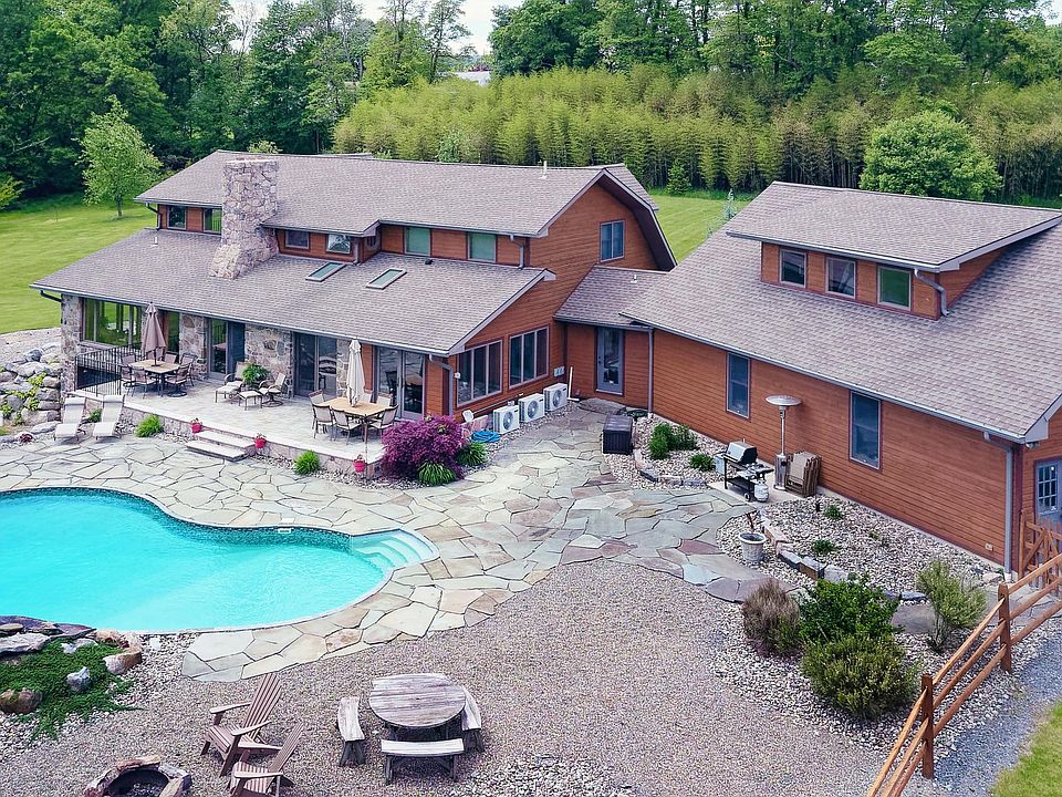 104 Rutt Rd, Bangor, PA 18013 Zillow