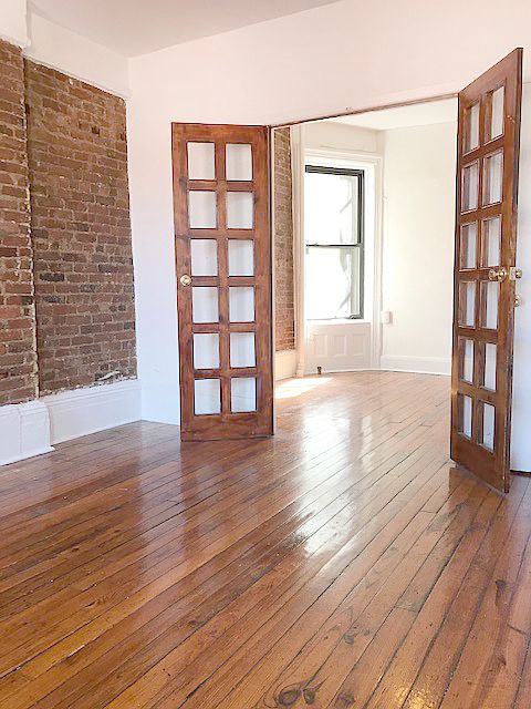 1st image of 222 W 20th St APT 14