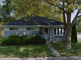 1002 W Bent Ave, Oshkosh, WI 54901