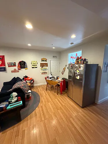 1027 Ridge Photo 1