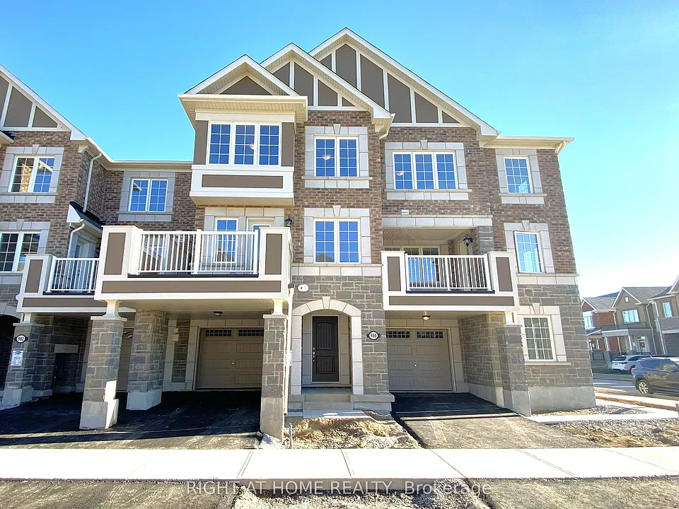 980 Alder Gate
