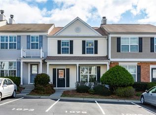1075 Prestwyck Ct, Alpharetta, GA 30004