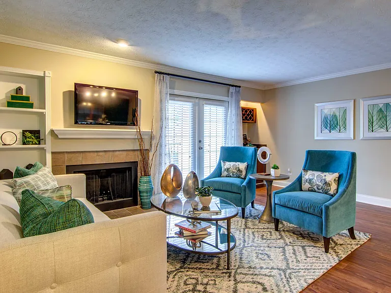 Residences at Vinings Mountain — Photo 33