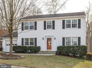 3483 Lyon Park Ct, Woodbridge, VA 22192