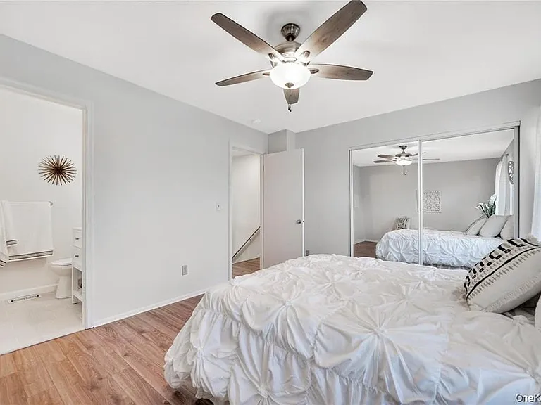 2 Goldsmith Ct — Photo 15