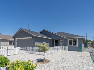 316 S Main St, Warden, WA 99337