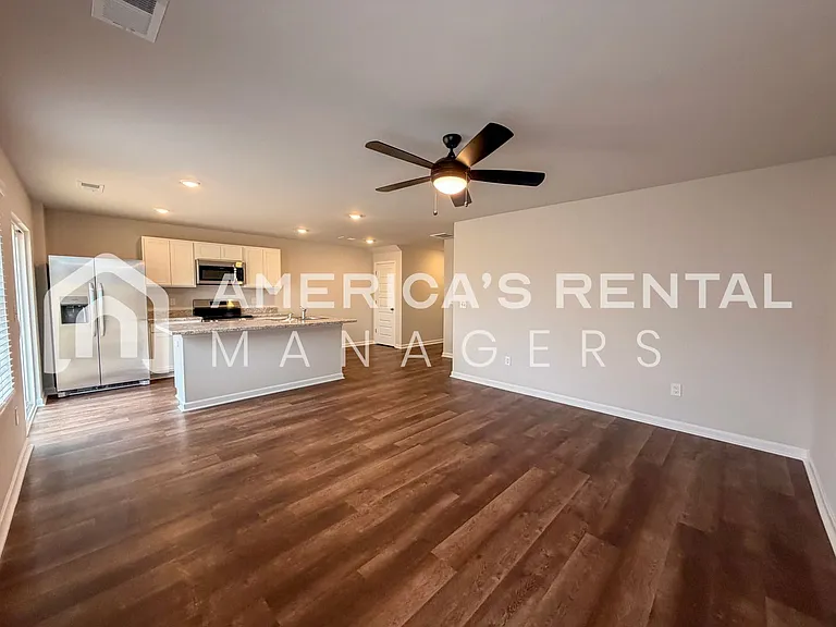 139 Driftwood Ln — Photo 13