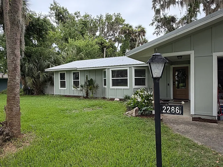 2286 Swoope Dr — Photo 2