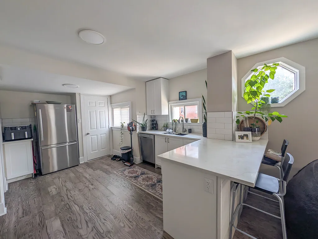 32 Garnet Street - 1 — Photo 3