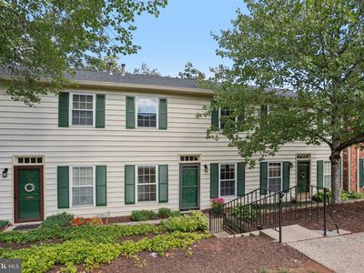 210 Berwick Pl #20E, Lansdale, PA, 19446