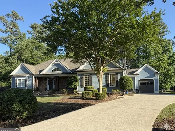 401 Maple Ridge Ct, Cumming, GA 30028