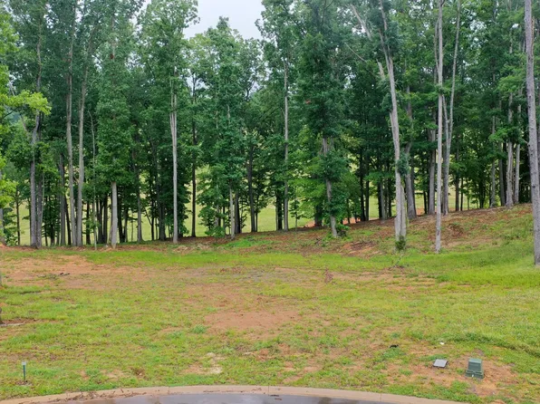 250 Ridgeline Ct, Morristown, TN 37814