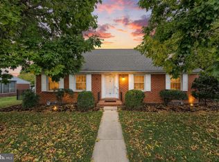 130 Sunset Ave, Hanover, PA 17331