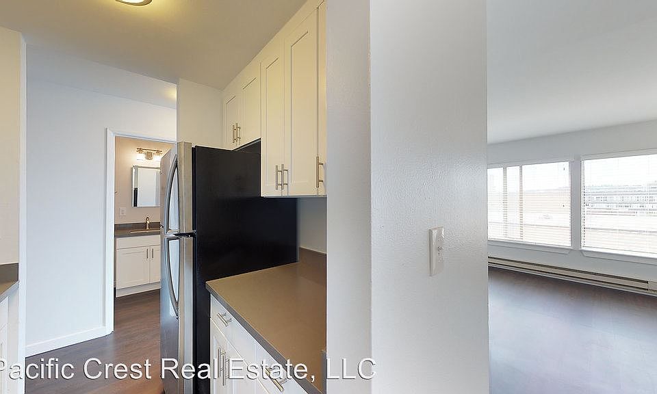 1st image of 4141 Brooklyn Ave NE APT 302