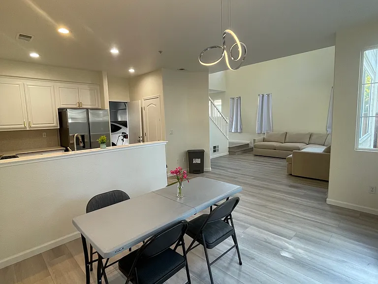 7323 Carter Ave — Photo 11
