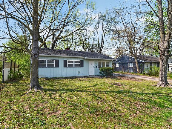 5th image of 4002 N Mitthoefer Rd