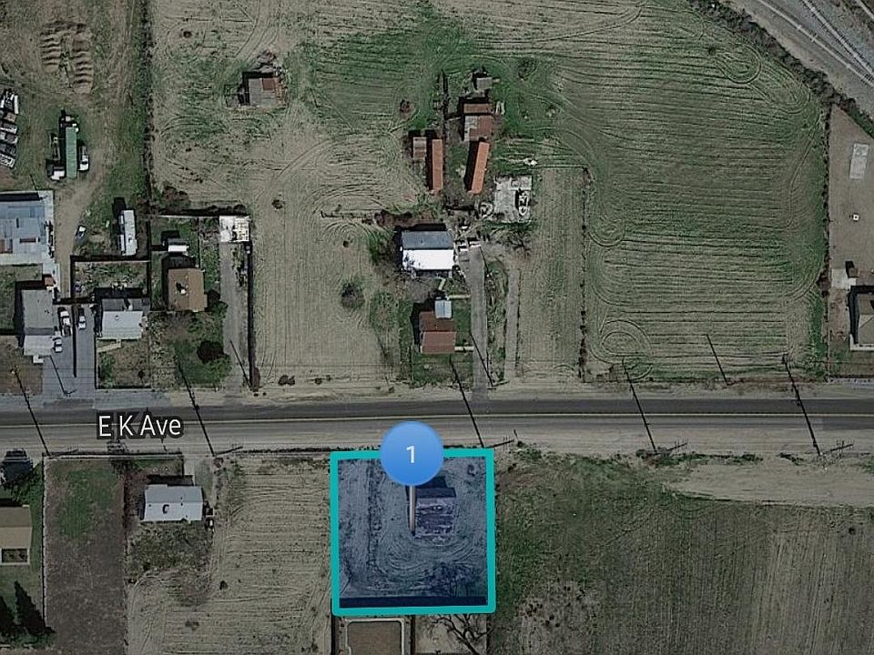 2nd image of 1239 E K Rd