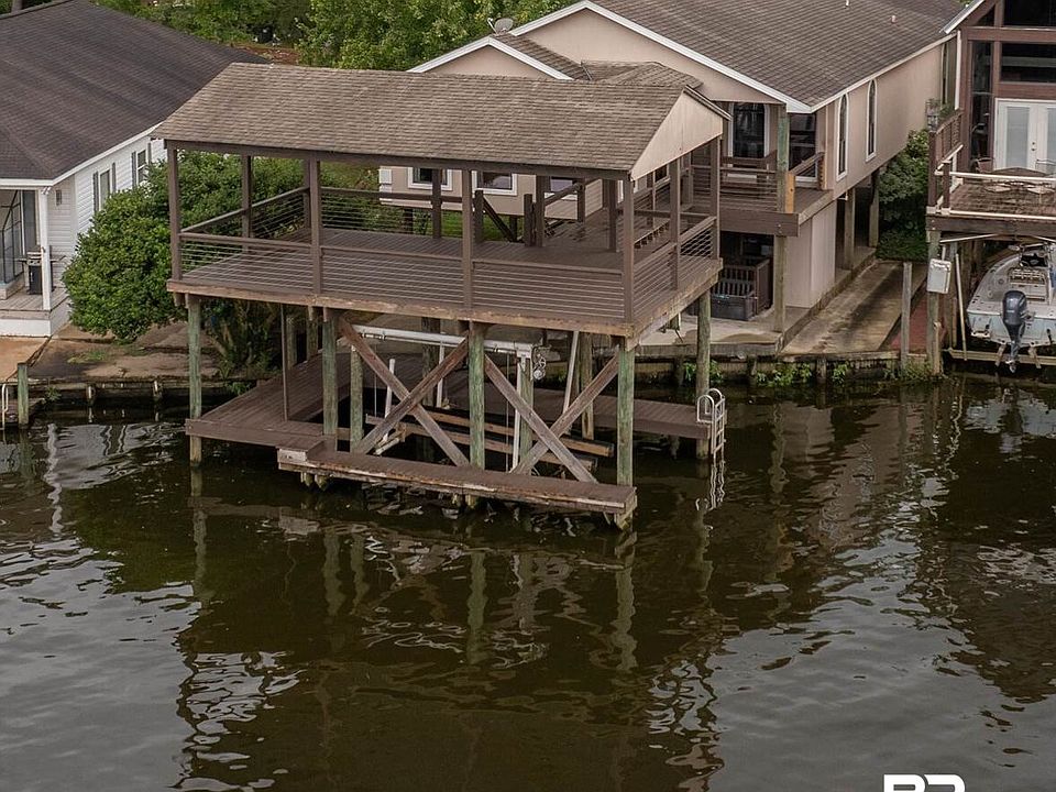1st image of 15958 Keeney Dr