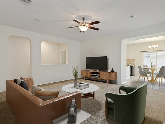 3rd image of 8825 Capitol View Dr