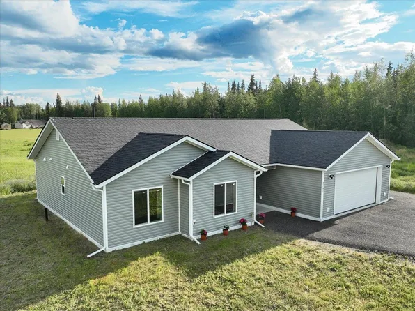 3767 Peter Hawk Ave, North Pole, AK 99705