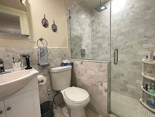 2nd image of 41 W 90th St APT 1A