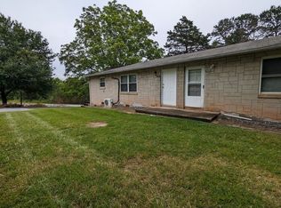 2964 Old Shelby Rd #2964, Hickory, NC 28602