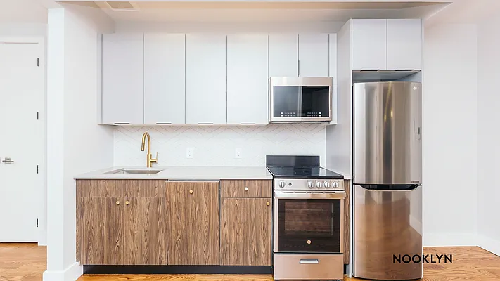 Rented by Nooklyn NYC LLC | media 8