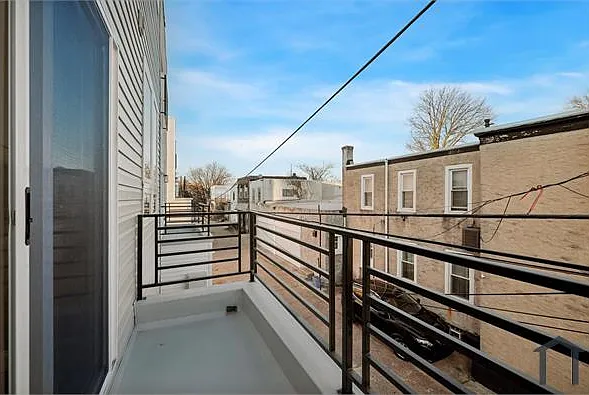2 bed, 1100 sqft, $1,800 — Photo 4