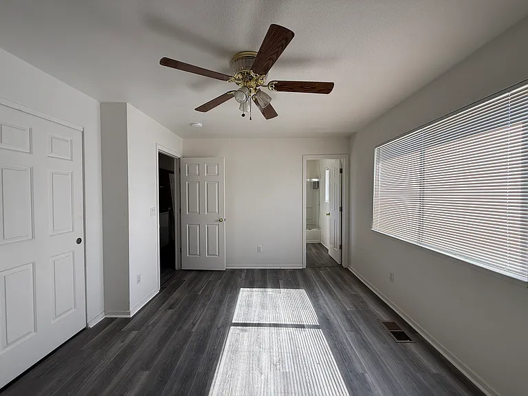 6408 Aleut Ct — Photo 9
