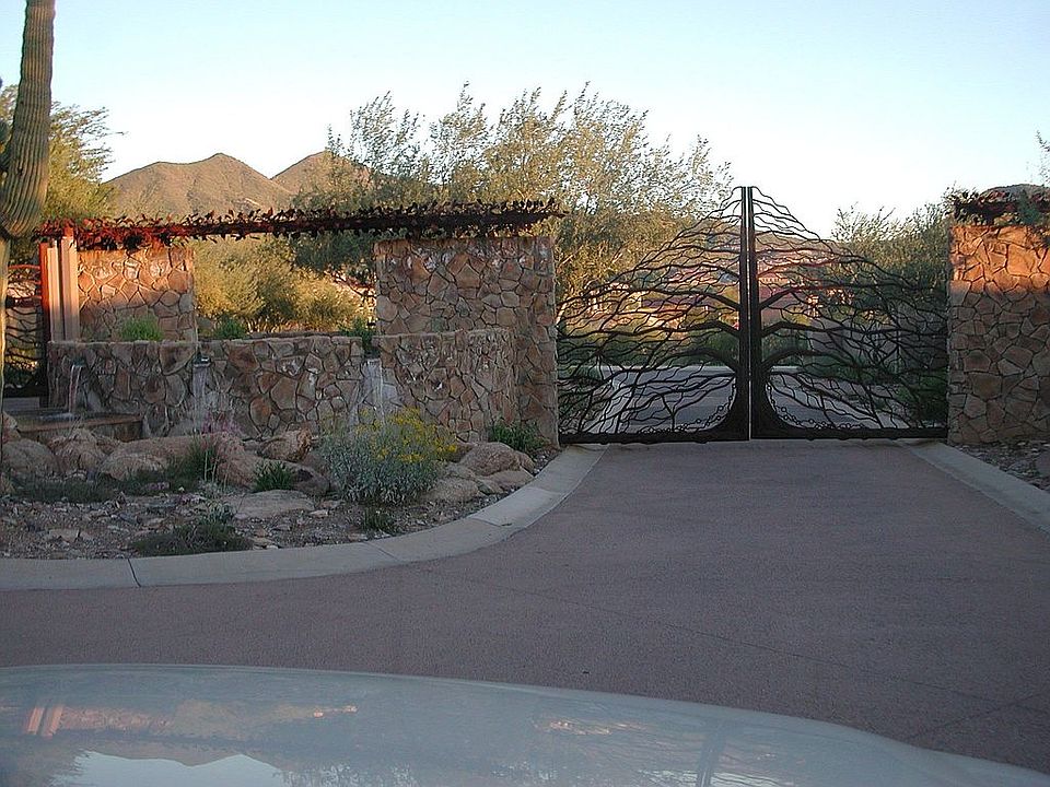 entrance gate