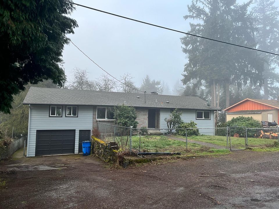 1st image of 2605 NE 59th St