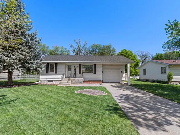 2628 32nd St, Columbus, NE 68601